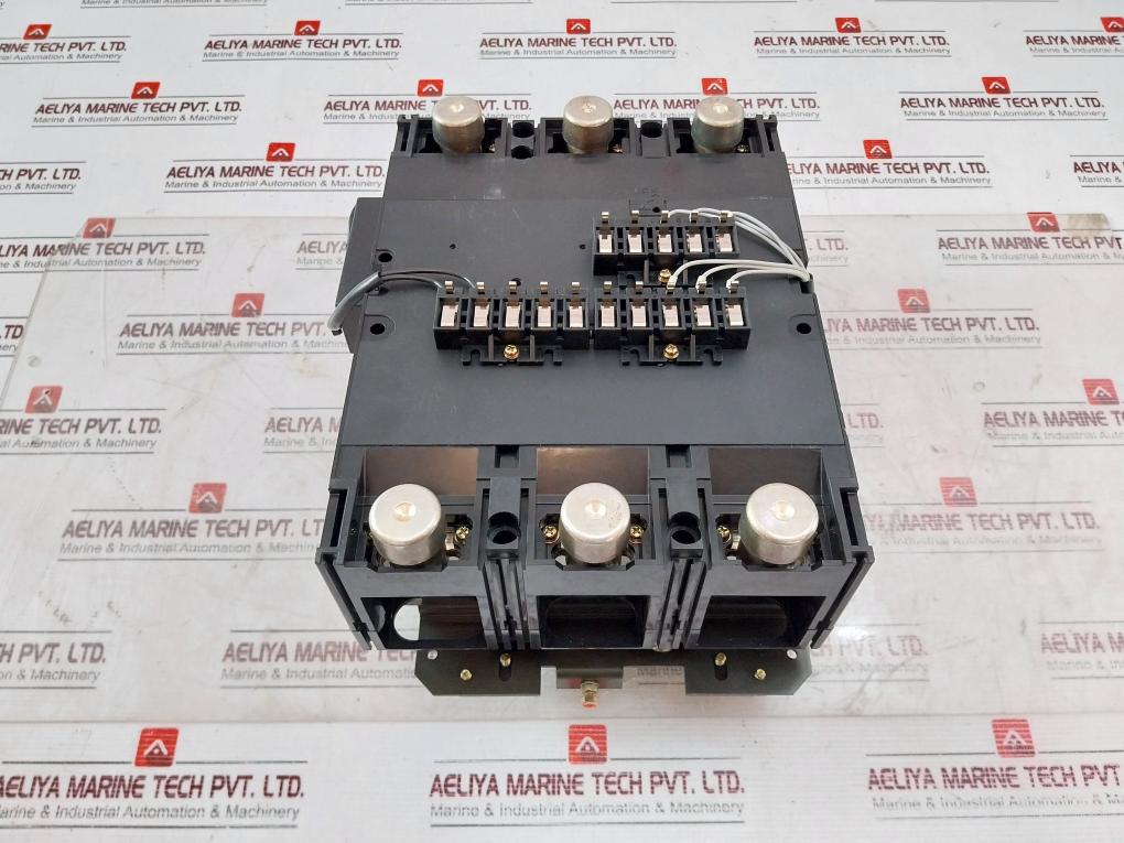 Terasaki Xs600Ne Circuit Breaker 3-pole 600V Ac 300A-600A