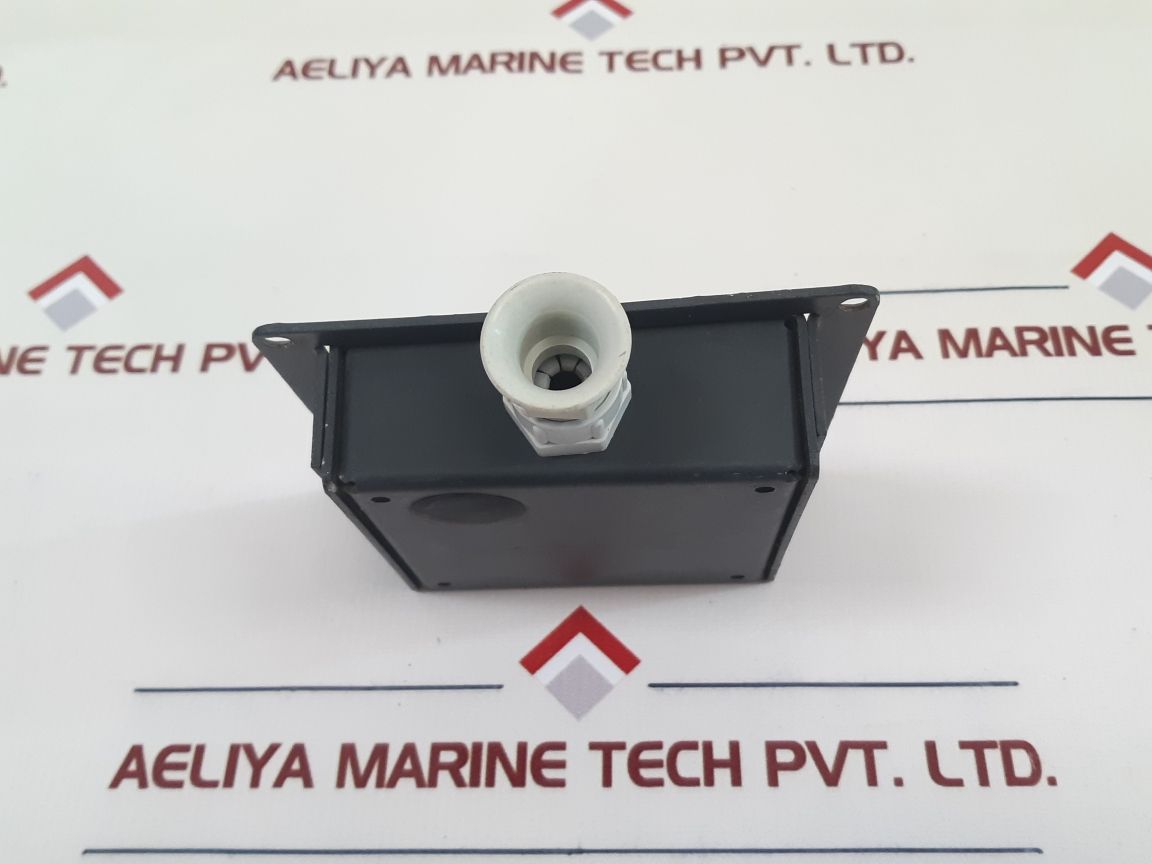Thrane & Thrane Sailor Tt-3042C Remote Alarm/Distress Box