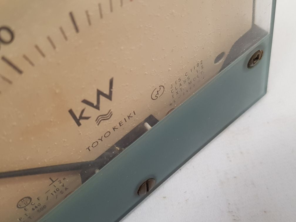 Toyo Keiki Ecf -12N Precision Electric Meter 30-0-300 Kw