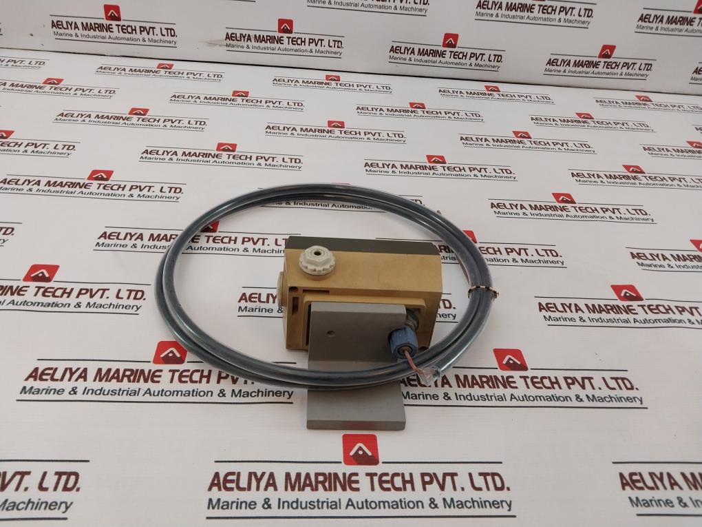 Trafag 690.1131 Pressure Transmitter