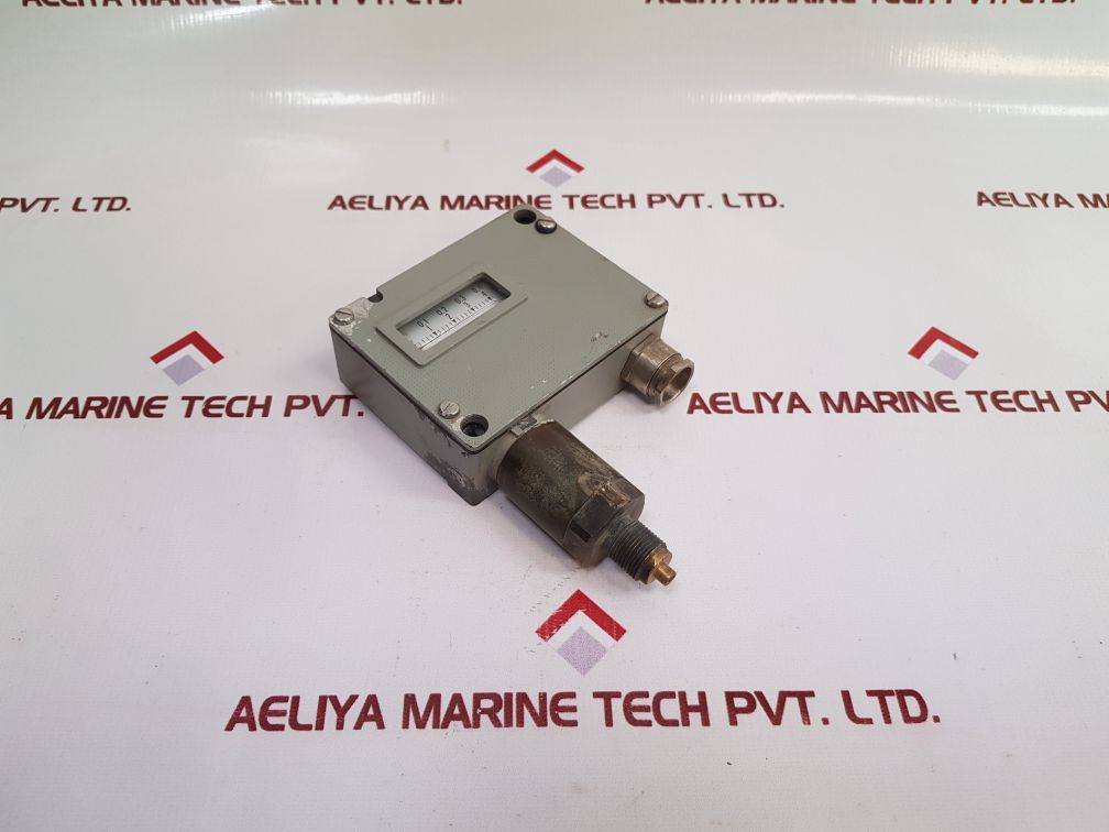 Trafag 900.2376.924 Pressure Switch