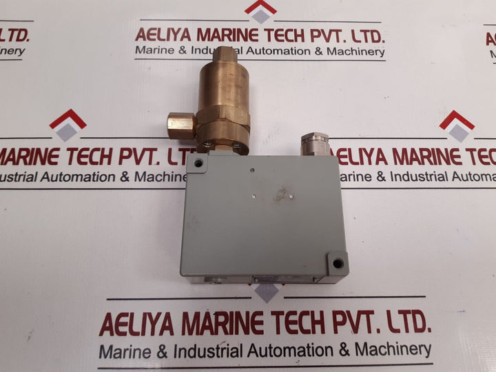 Trafag 924.1177.937 Pressure Switch