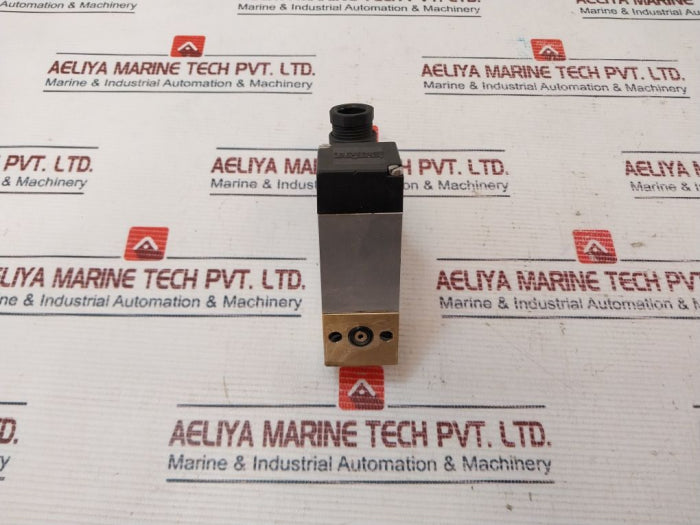 Trafag 9B0.2880 Pressure Switch Ip65 250V