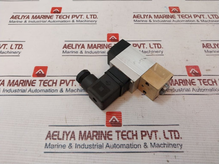 Trafag 9B0.2880 Pressure Switch Ip65 250V