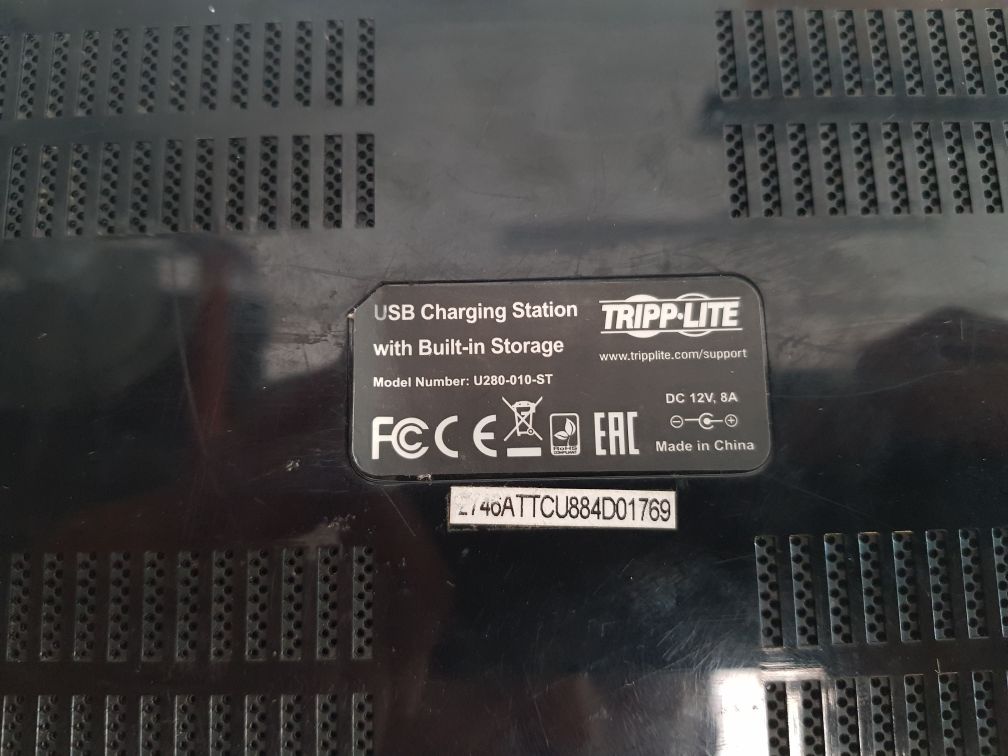 Tripp-lite U280-010-st Usb Charging Station With Fj-sw1208000F Switching Adapter