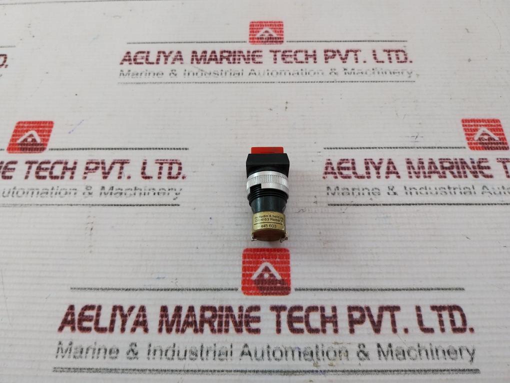 Tschudin & Heid Ch-4153 Pushbutton Switch