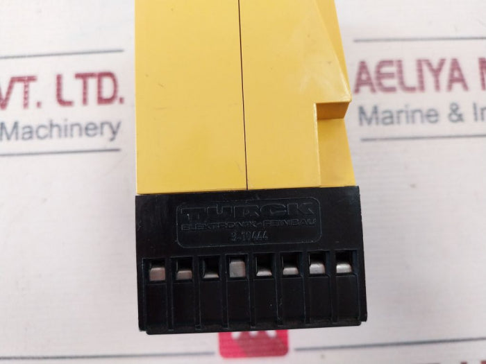 Turck Ms 25-10 Multi Safe Tachometer 220 Vac 4-20ma