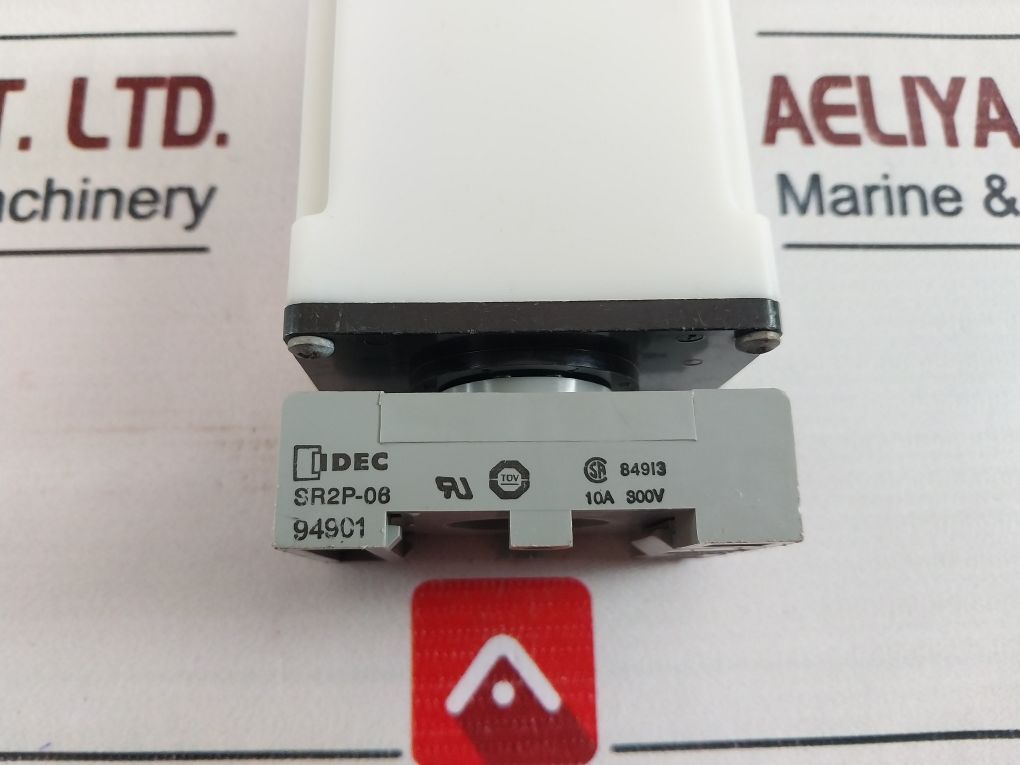 Tyco Electronics Cb-1028D-30 Time Delay On Operate Adjustable 10 Amp