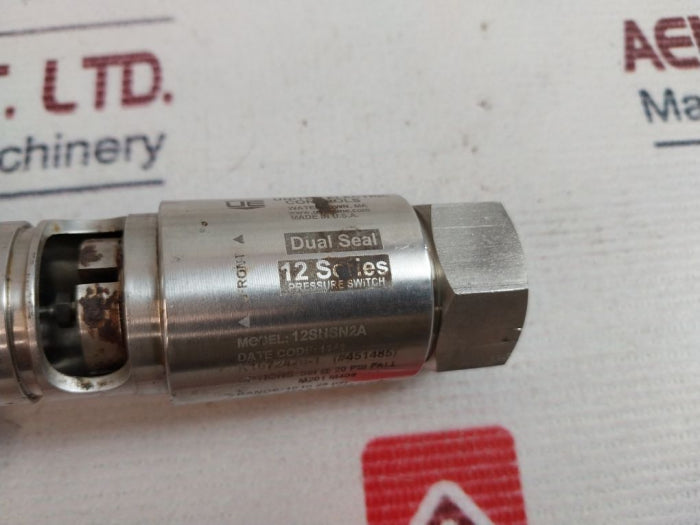 United Electric 12Shsn2A Pressure Switch 10 To 25Psi