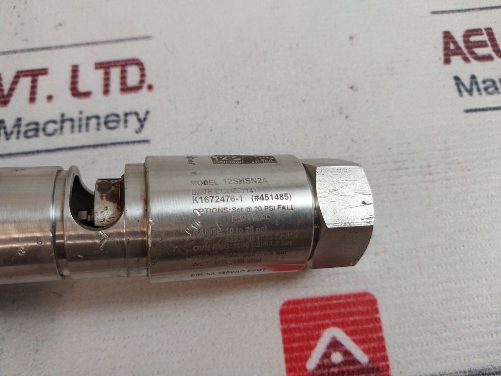United Electric 12Shsn2A Pressure Switch 10 To 25Psi