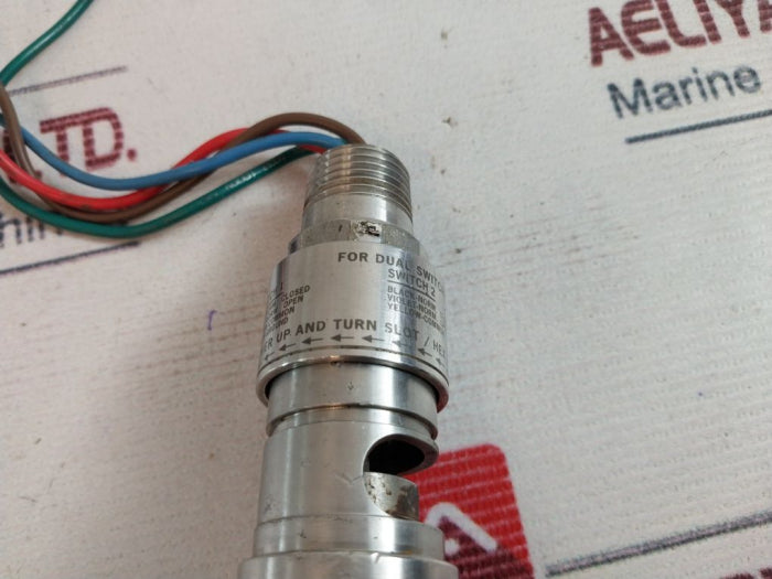 United Electric 12Shsn2A Pressure Switch 10 To 25Psi