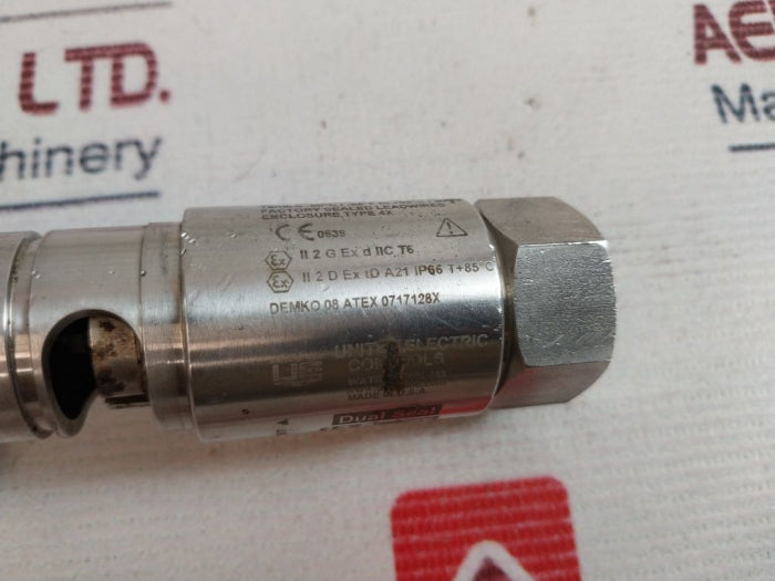 United Electric 12Shsn2A Pressure Switch 10 To 25Psi