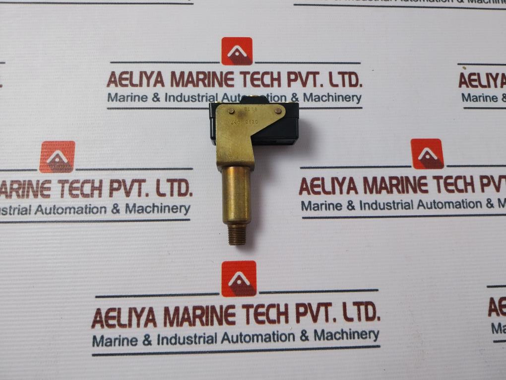 United Electric J40 9620 Pressure Switch