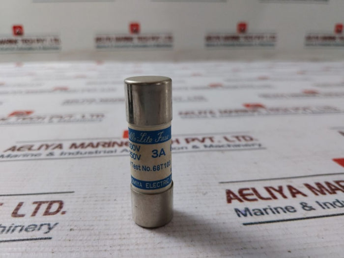 Utsunomiya Electric Uc1 Cello-lite Fuse Ac 500V Dc 250V 30A