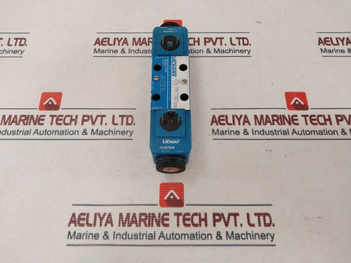 Vickers Dg4V 3 6C H M U1 D6 60 En38 Solenoid Directional Control Valve