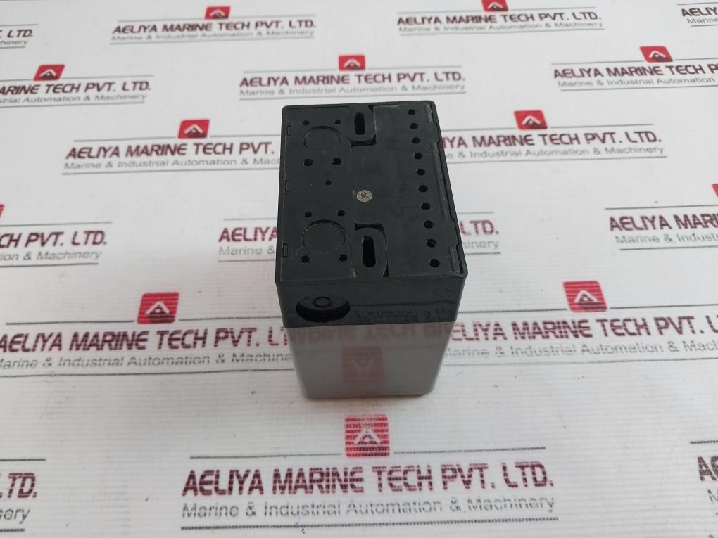 Volcano R4440V200-a Flame Monitor Ac200/220V 50-60Hz 