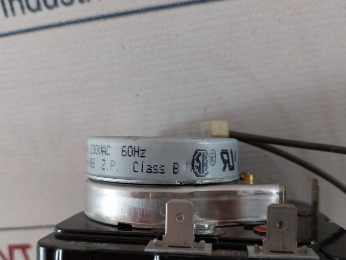 Mallory Tu5842 Timer 230vac 60hz 7.5a 250vac 15a 125vac