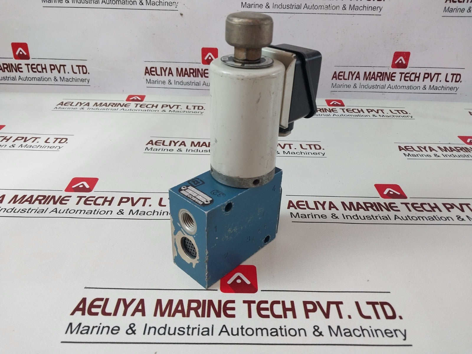 Wabco 3721981120 changeover solenoid valve with external air-pilot
