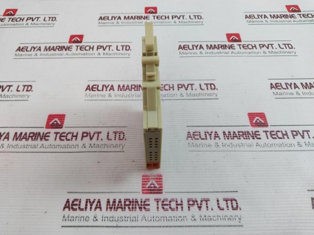 Weidmuller W408-00A3 Analogue Isolator 9-30Vdc