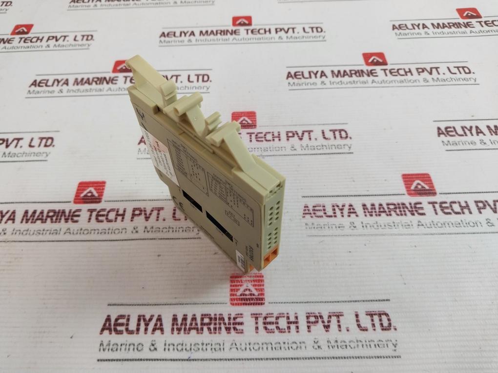 Weidmuller W408-00A3 Analogue Isolator 9-30Vdc