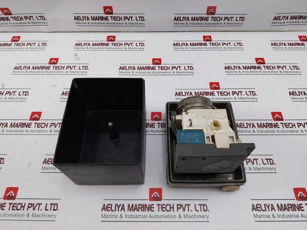 Weishaupt 1055/23 S6 Servo Motor Damper Actuator With Burner 220V 60Hz