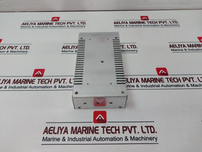 Well Power Wp-2420M Metal Case Adaptor 110/220 Vac