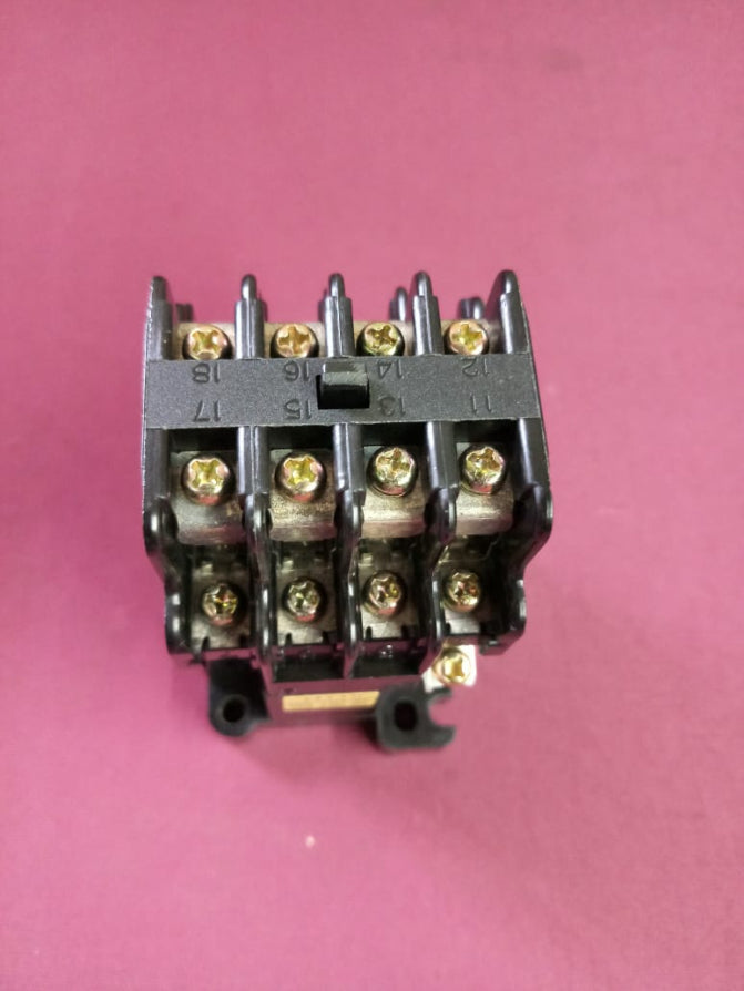 Togami pak-6us44-p4b magnetic control relay 5-7amp