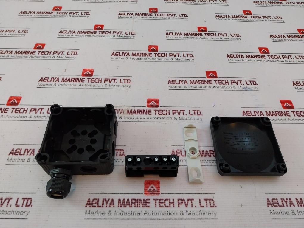 Wiska Combi 308/5 Bk Black Junction Box 400V