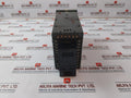 Yamatake-honeywell Sdc401 Digital Indicating Temperature Controller