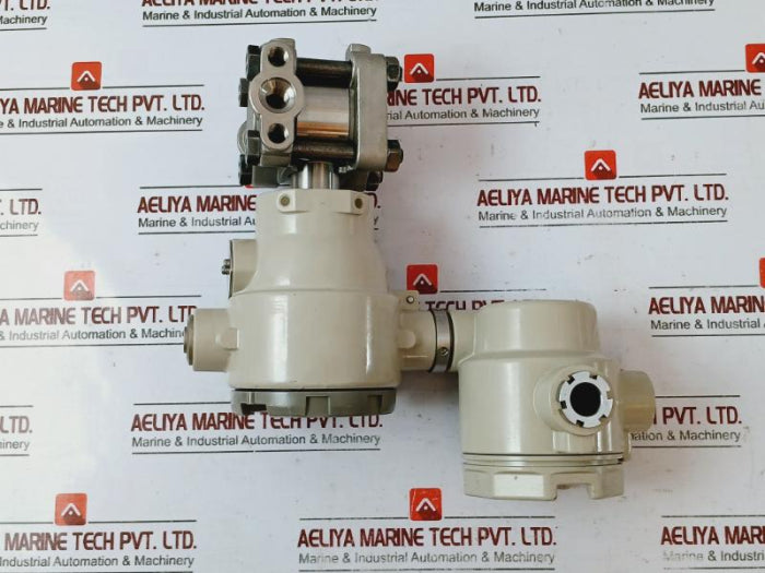 Yamatake Dstj3000 Transmitter Jtg940B-1E1A1-xxxx1-t1U299 24Vdc