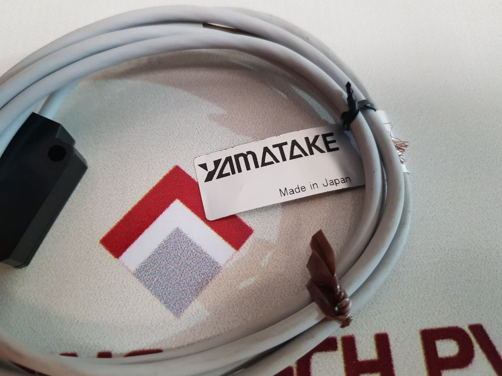 Yamatake Fe5V-tb6 Photoelectric Sensor - Aeliya Marine Tech