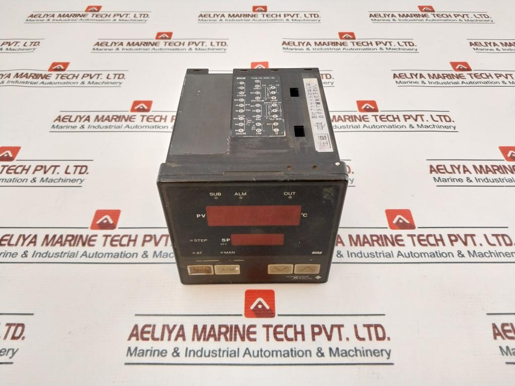Yokogawa Jut -hr4Nnn Temperature Controller 90-250Vac 50/60Hz