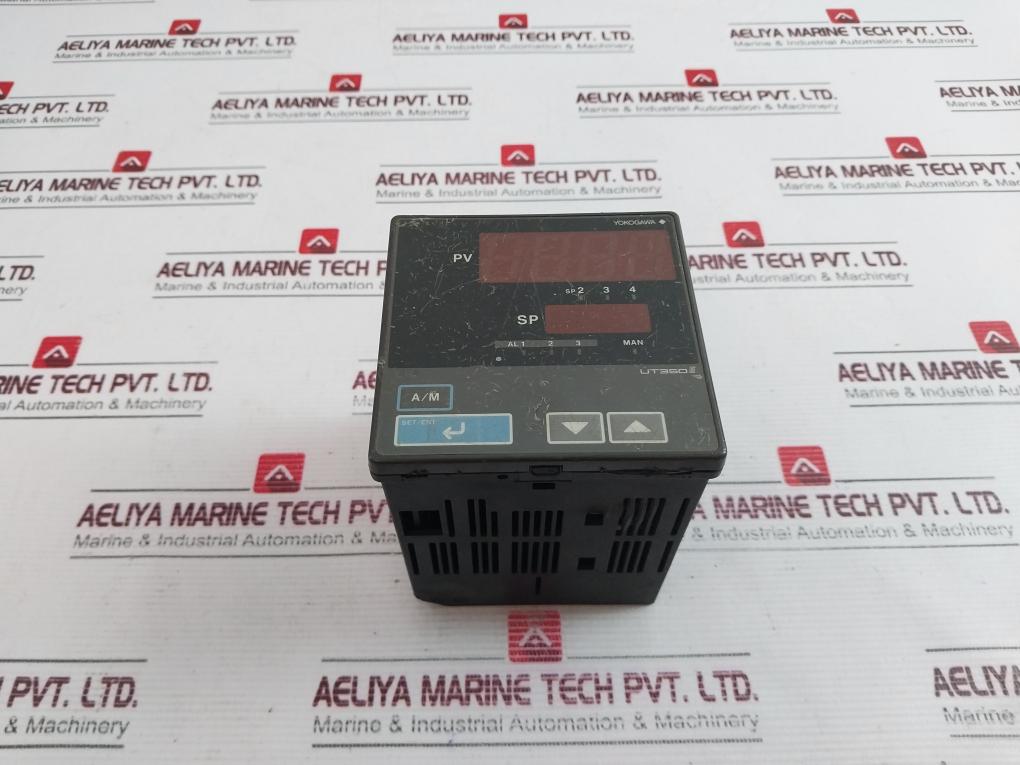 Yokogawa Ut350 Programmable Controller 100-240Vac 50/60Hz
