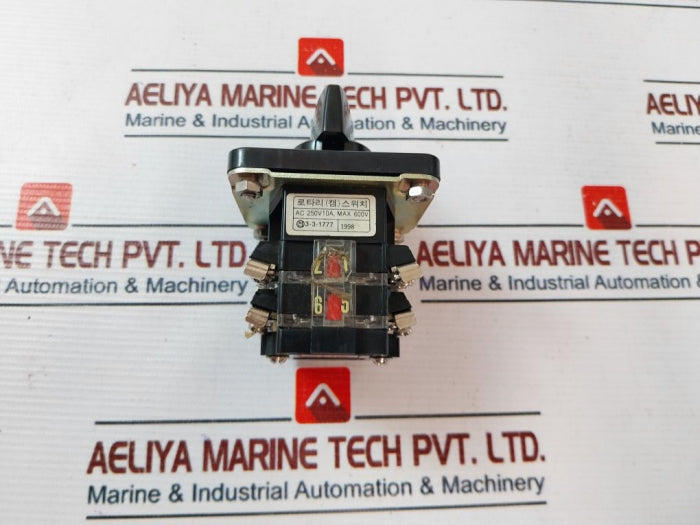 Yongsung 3-3-1777 Rotary Cam Switch Ac220V 10A