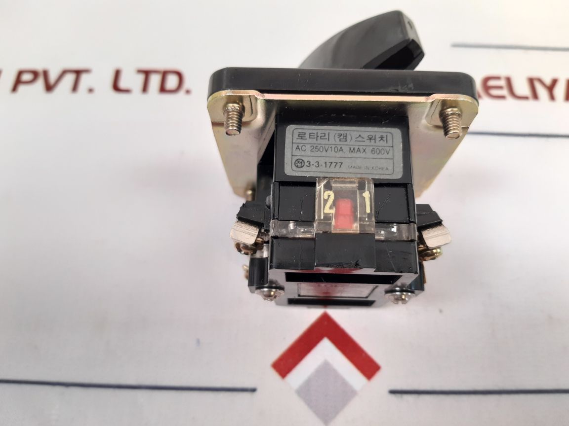 Yongsung Electric C2101 Cam Switch