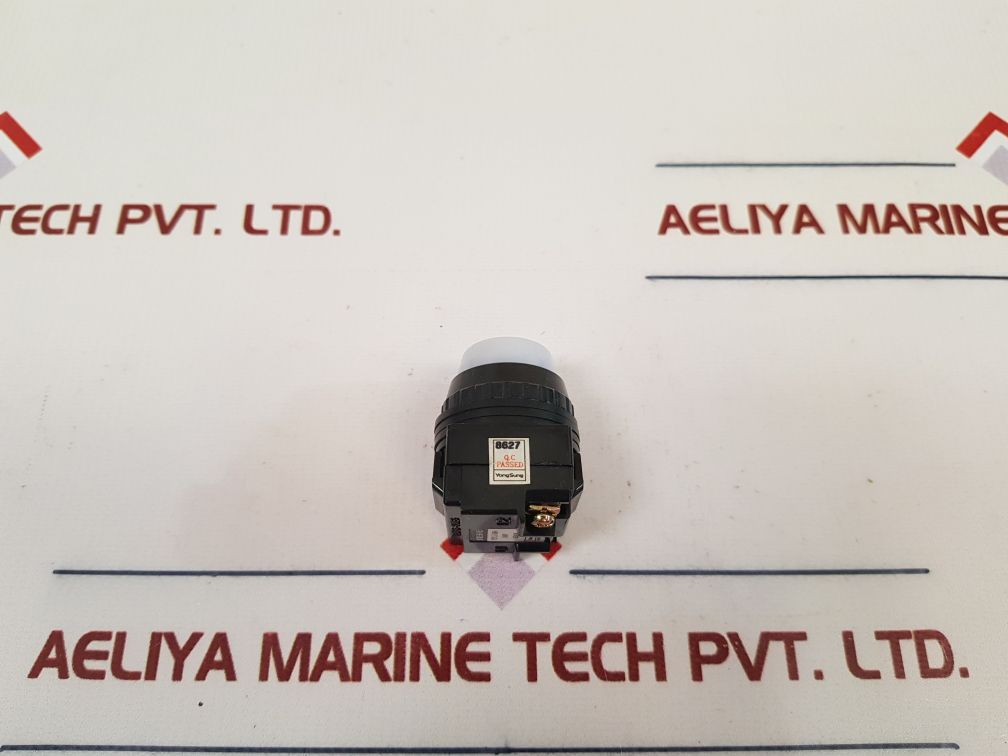 Lot Of 4X Yongsung Yspl 3-06A Pilot Lamp