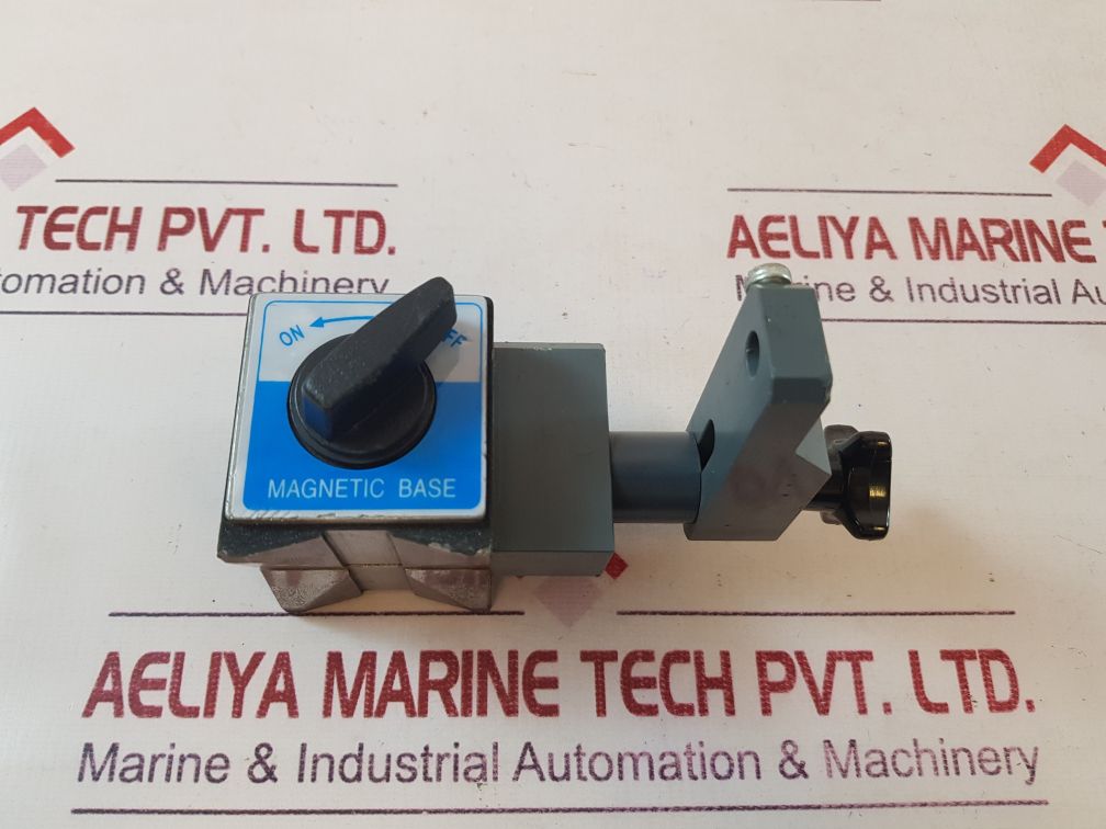 Man B&W 009 051 Magnetic Base Measuring Device