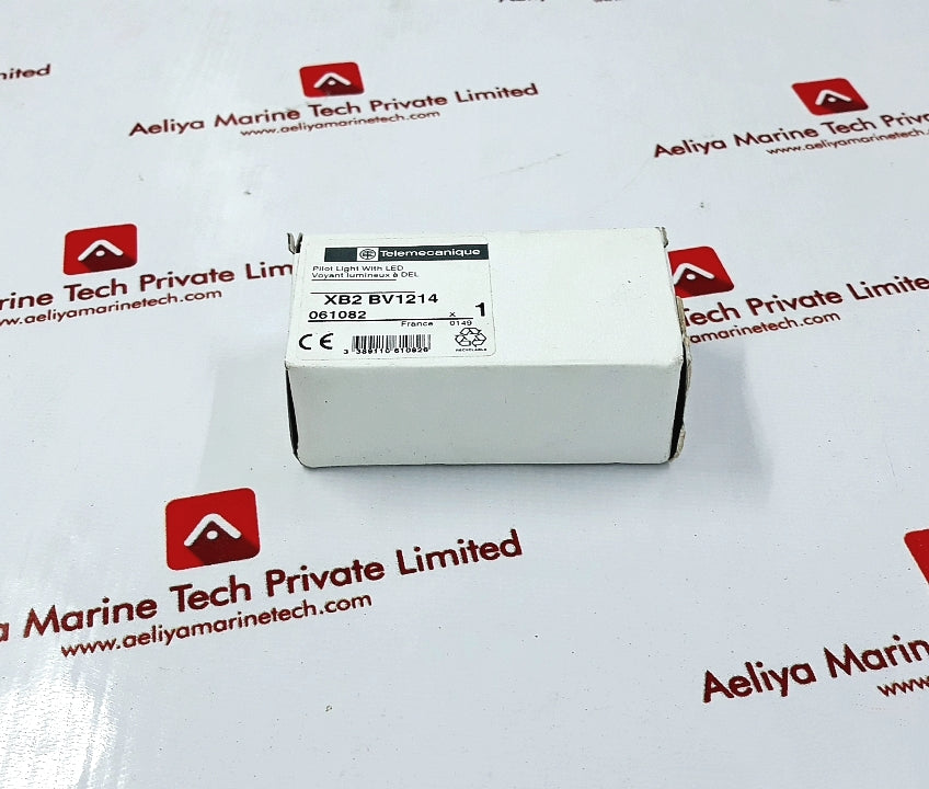 Telemecanique Xb2 Bv1214 Led Red Pilot Light 24V 061082