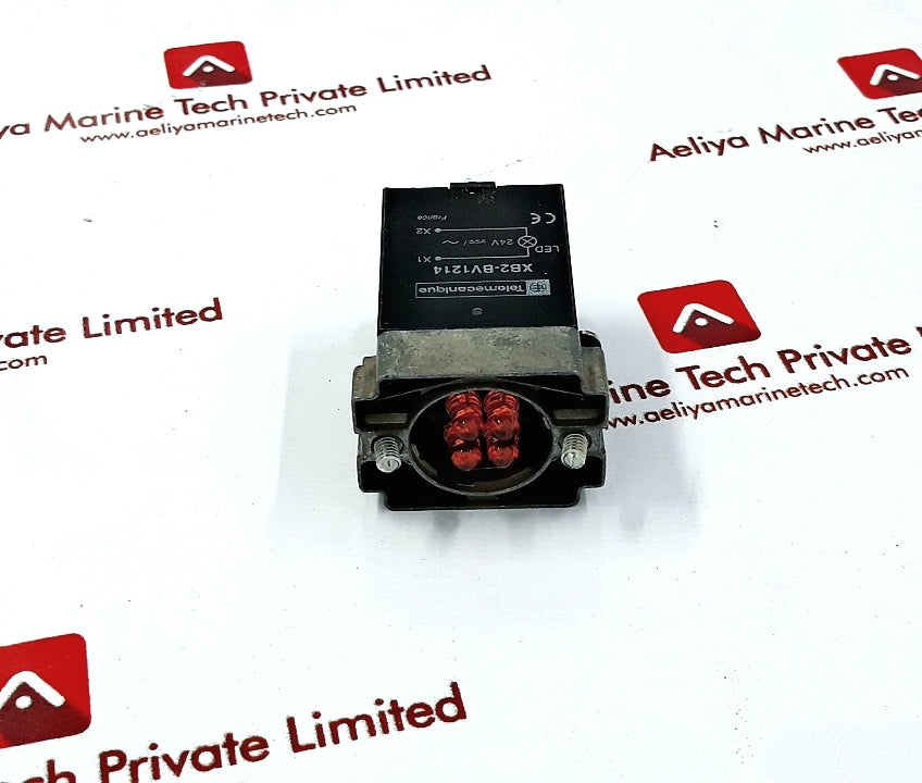 Telemecanique Xb2 Bv1214 Led Red Pilot Light 24V 061082