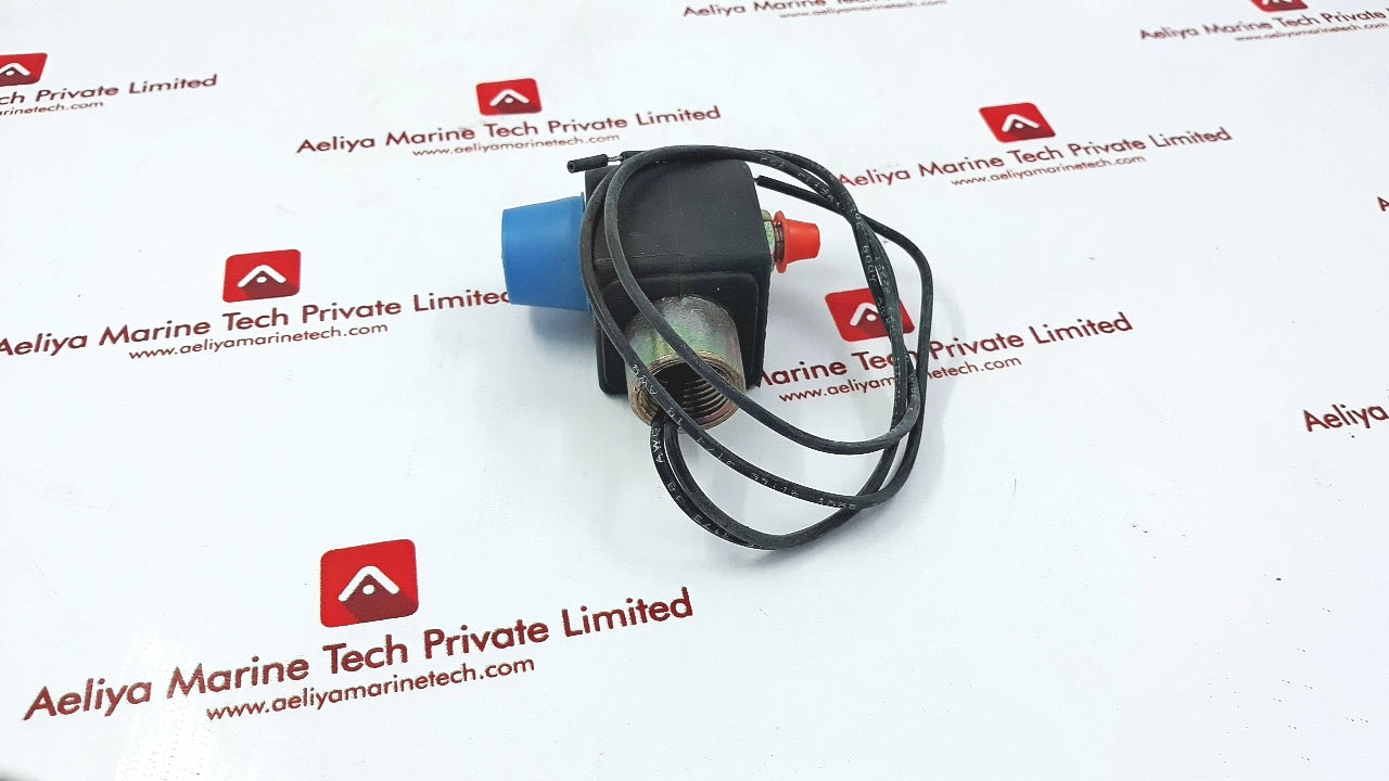 Parker 7131Z002 Noc111C2 Skinner Solenoid Valve