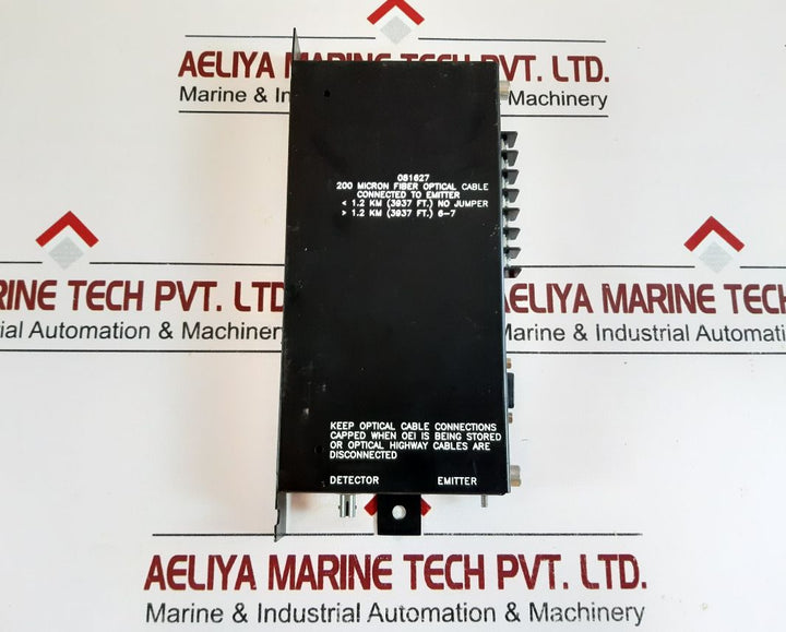 081627 200 Micron Fiber Optical Cable Connected To Emitter