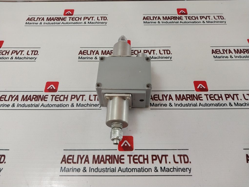 Ркс-1-ом5-01 0,2…2,5 Kgf/Cm2 Differential Pressure Switch Sensor