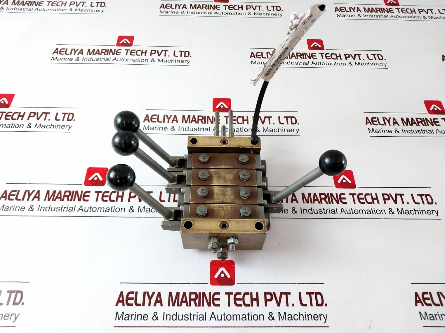 100013156 3-position Valves 0811685326