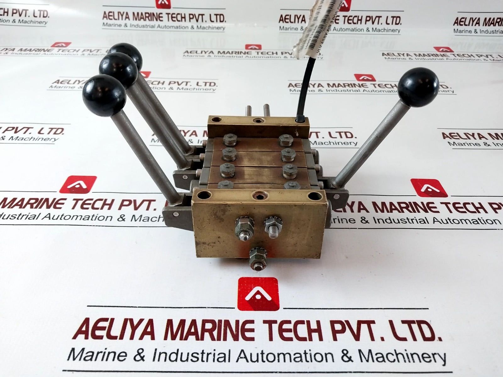 100013156 3-position Valves 0811685326