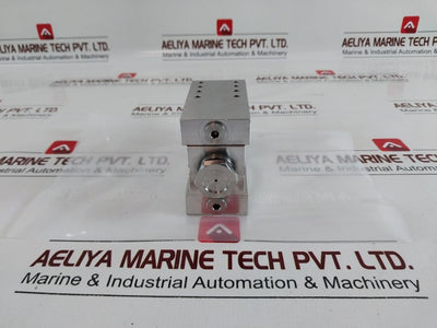 100276 Rev.F Shear Seal Valve