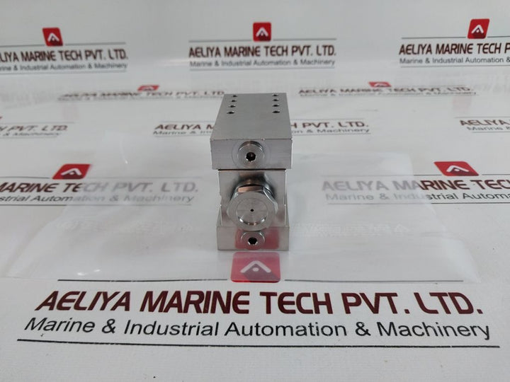 100276 Rev.F Shear Seal Valve