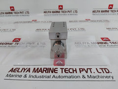 100276 Rev.F Shear Seal Valve