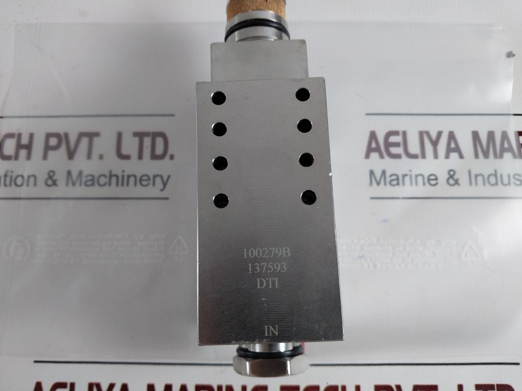 100276 Rev.F Shear Seal Valve