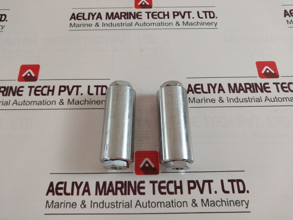 Oceaneering 100339 Rev. D Shuttle Valve