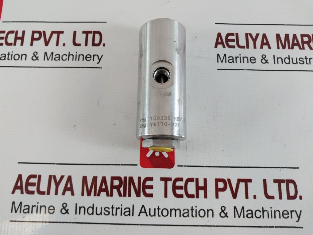 Oceaneering 100339 Rev. E Shuttle Valve 100340 D